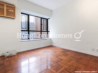 Mid Levels Central - Elegant Terrace 05