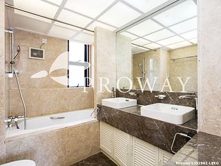 Repulse Bay - The Brentwood 07