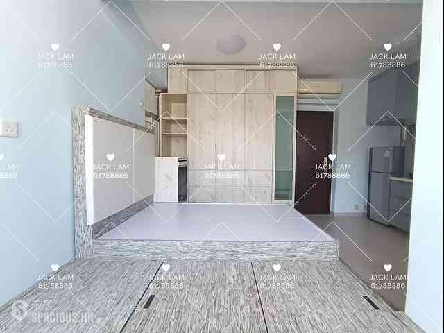Jordan - Ealing Court 03