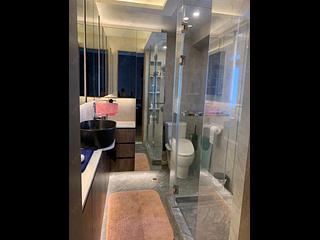 Mid Levels Central - The Grand Panorama 06
