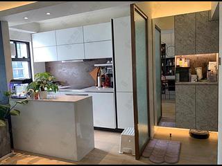 Mid Levels Central - The Grand Panorama 08