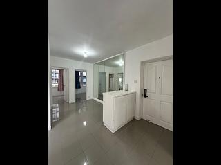 Mid Levels Central - Ying Fai Court 03