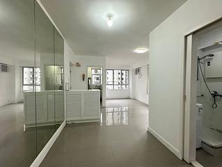 Mid Levels Central - Ying Fai Court 09