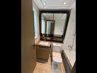 Gold Coast / So Kwun Wat - Mori 02