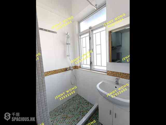 Jordan - Ealing Court 04