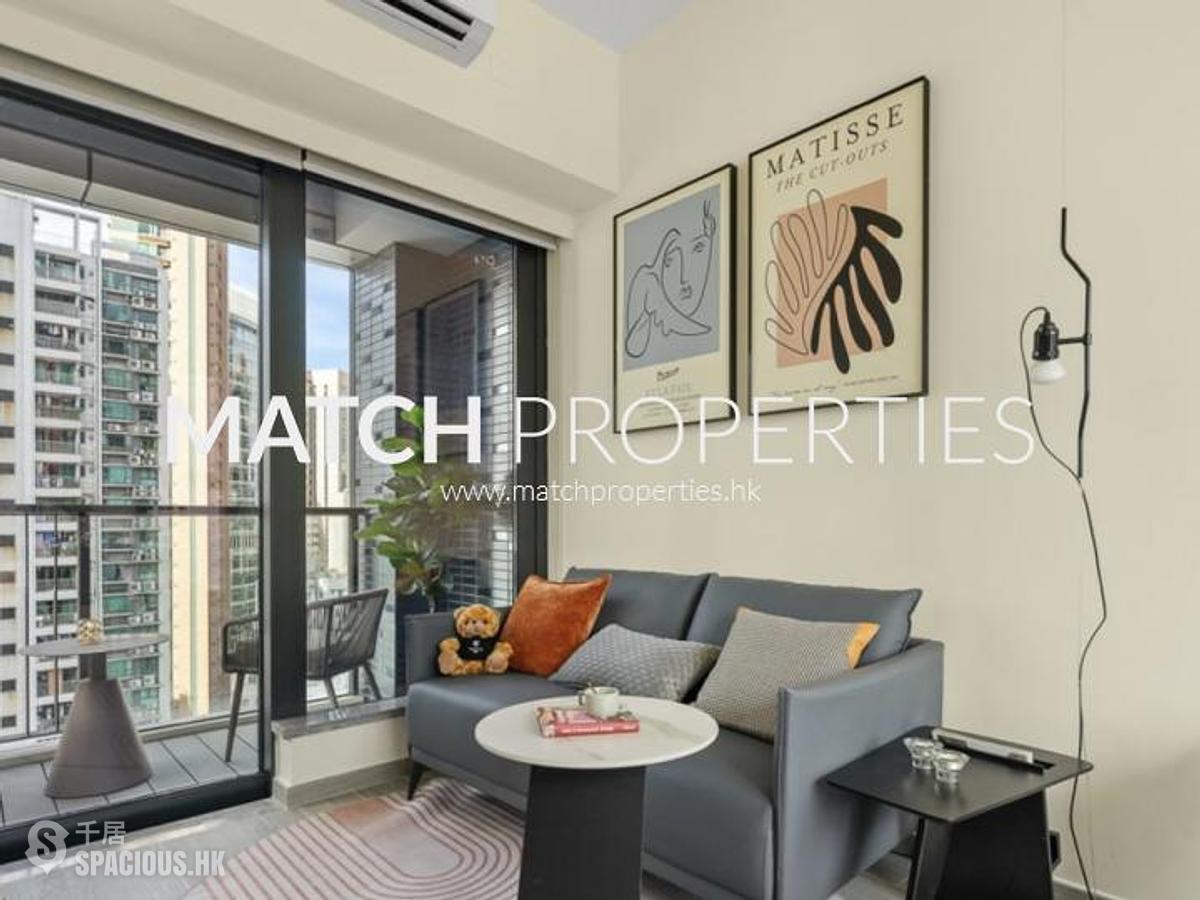 Sai Ying Pun - The Queens 01