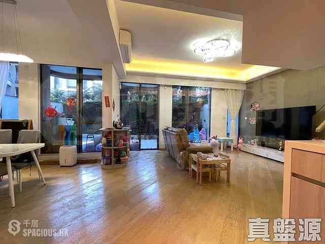 Tseung Kwan O - Alto Residences Block 2 06