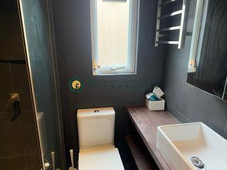 Sai Ying Pun - Lai King Court 03