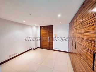 Happy Valley - King Cheung Mansions 03