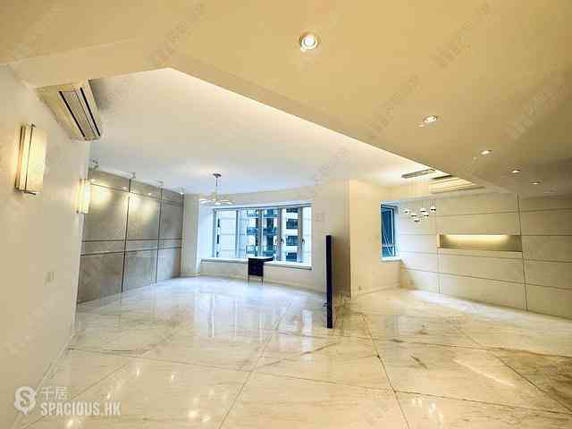 Mid Levels Central - Tregunter Tower 3 01