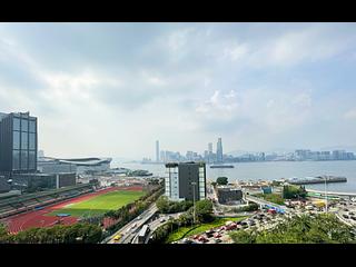 Wan Chai - The Gloucester 05
