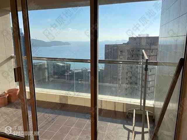 Pok Fu Lam - Baguio Villa Block 26 01
