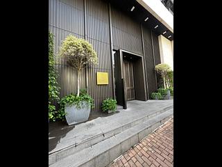 跑馬地 - Eight Kwai Fong Happy Valley 02