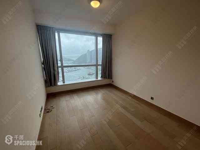 Wong Chuk Hang - Marinella 01