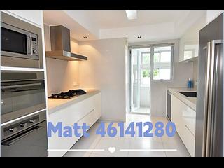 The Peak - Strawberry Hill 12