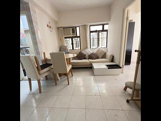 Kennedy Town - Luen Fat Apartments 03