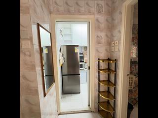 Kennedy Town - Luen Fat Apartments 15