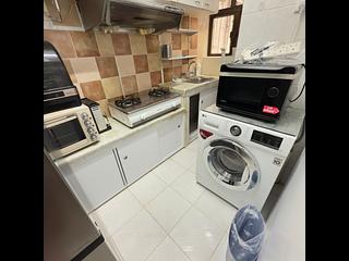 Kennedy Town - Luen Fat Apartments 16