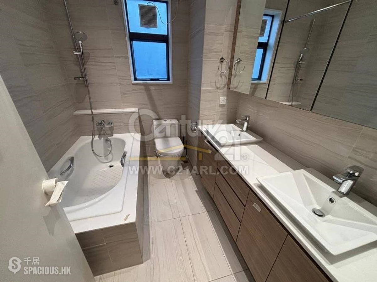 Repulse Bay - South Bay Villas 01