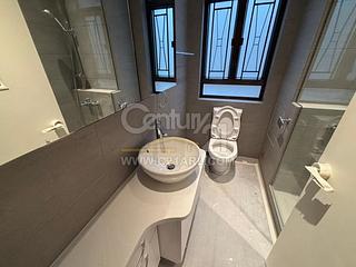 Repulse Bay - South Bay Villas 05