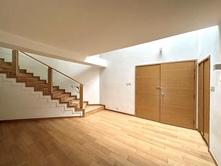 Shouson Hill - Henredon Court 04