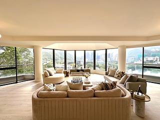 Shouson Hill - Henredon Court 03