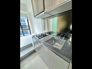 North Point - One Prestige 04
