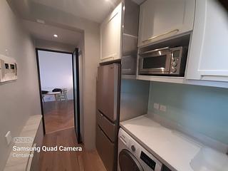 Mid Levels West - Scenic Heights Block 1 09