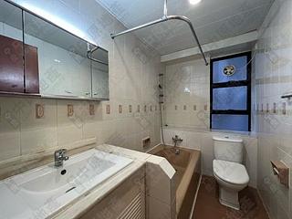 Mid Levels Central - Robinson Heights Block 1 04