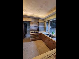 Mid Levels Central - Pearl Gardens 02