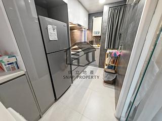 Mid Levels Central - Woodland Court 06