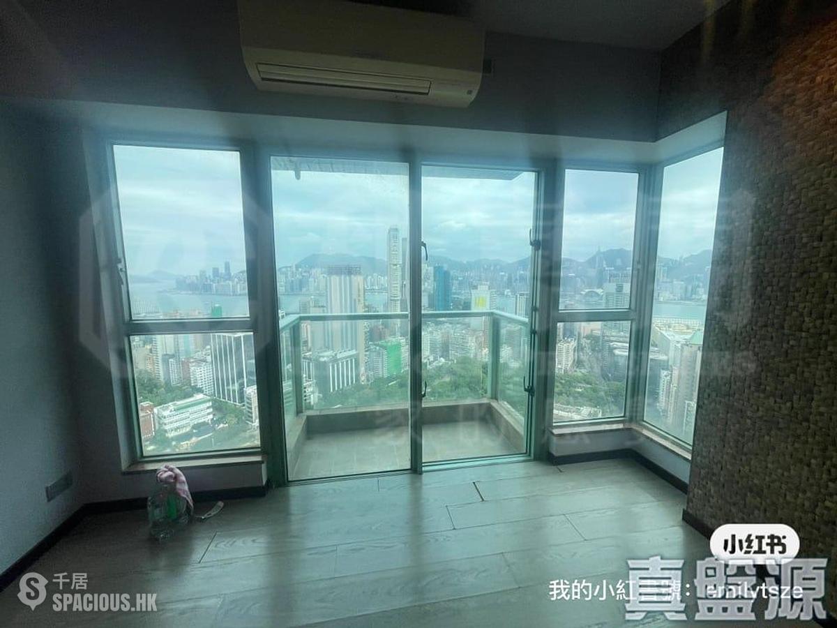 Tsim Sha Tsui - The Victoria Towers Tower 3 01