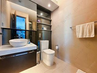 Wan Chai - J Residence 04