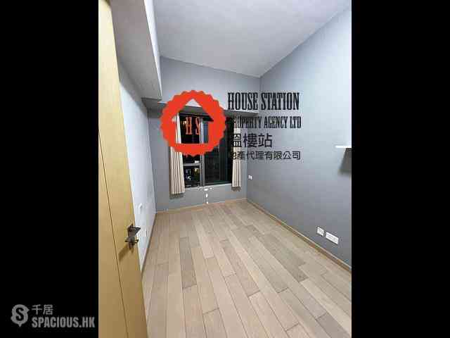 Tseung Kwan O - Twin Peaks Block 1 07