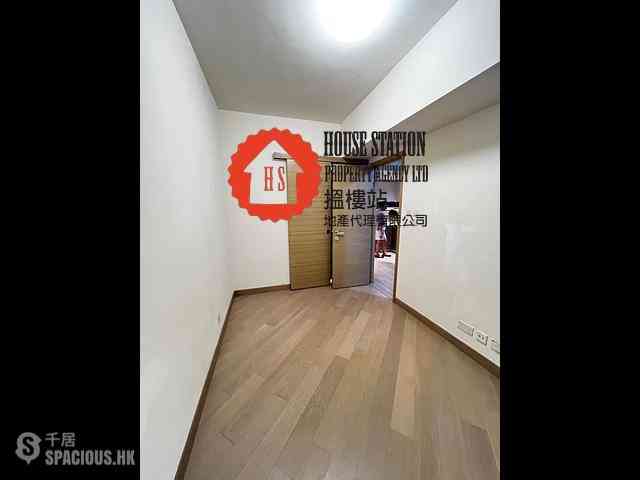 Tseung Kwan O - The Wings Ocean Wings Block 6A 03