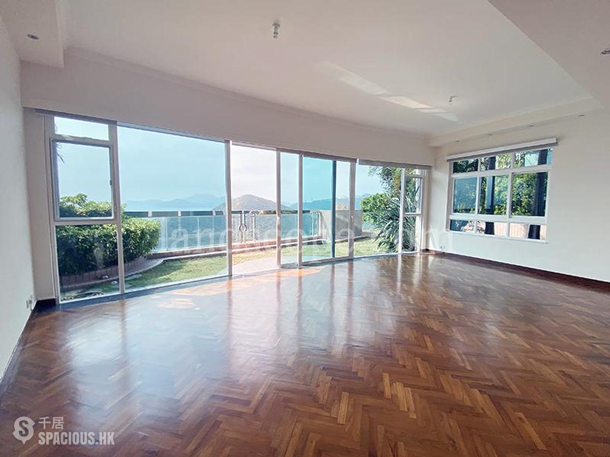 Repulse Bay - Circle Lodge 01