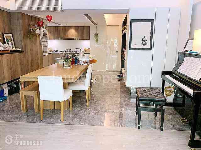 Mid Levels West - Realty Gardens Vienna Court (Block 5) 01
