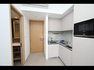Sai Ying Pun - No.8 Hing Hon Road (Resiglow-Bonham) 04