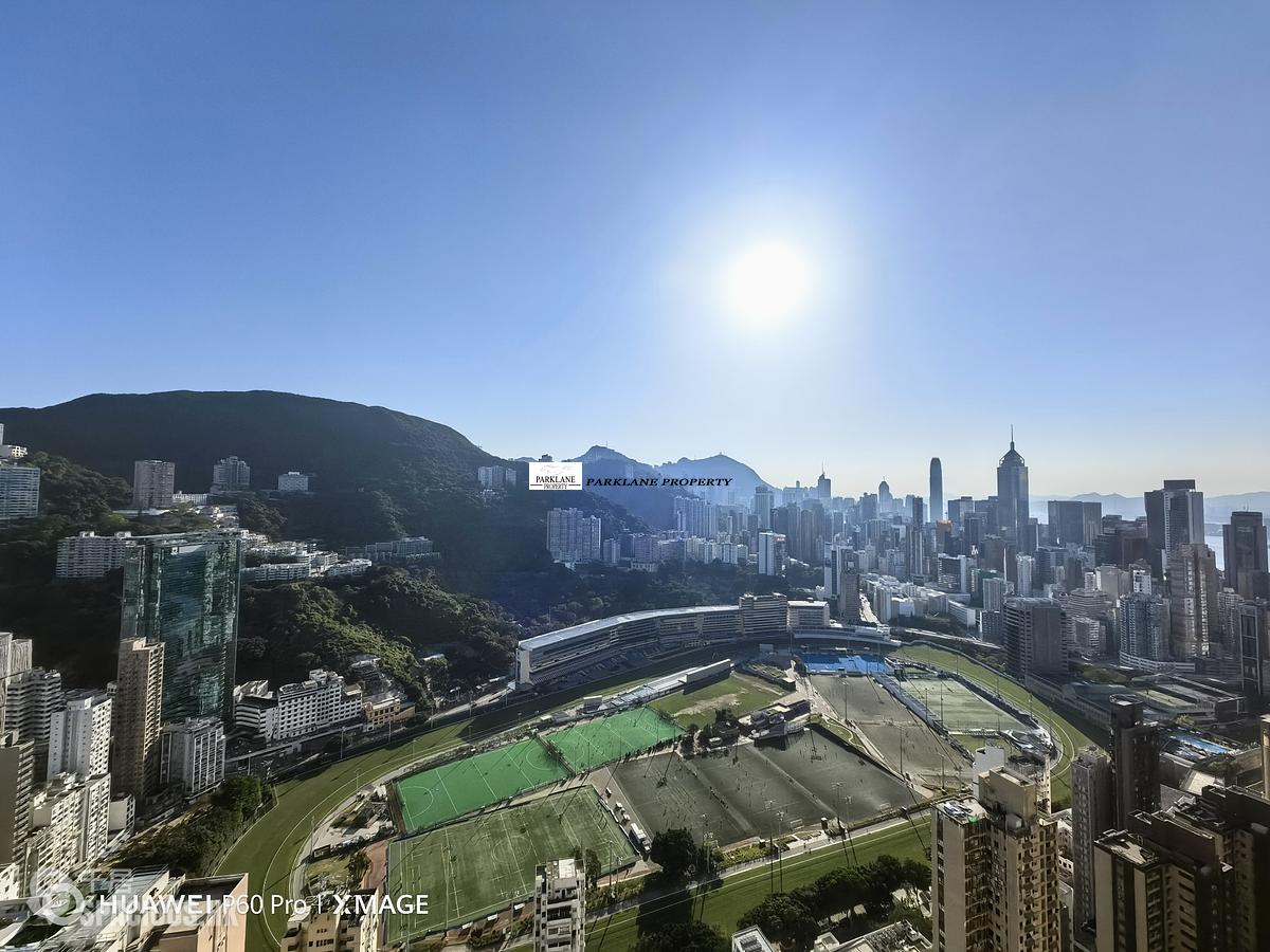 Happy Valley - Broadwood Twelve 01