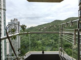 Tai Hang - Ronsdale Garden 02