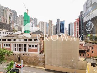 Central - Sunny Building 02