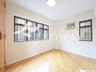 Mid Levels Central - Jing Tai Garden Mansion 06