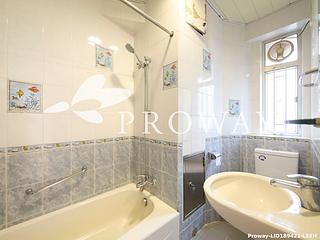 Mid Levels Central - Jing Tai Garden Mansion 07