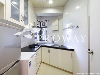Mid Levels Central - Jing Tai Garden Mansion 10