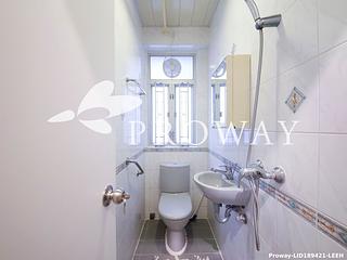 Mid Levels Central - Jing Tai Garden Mansion 11