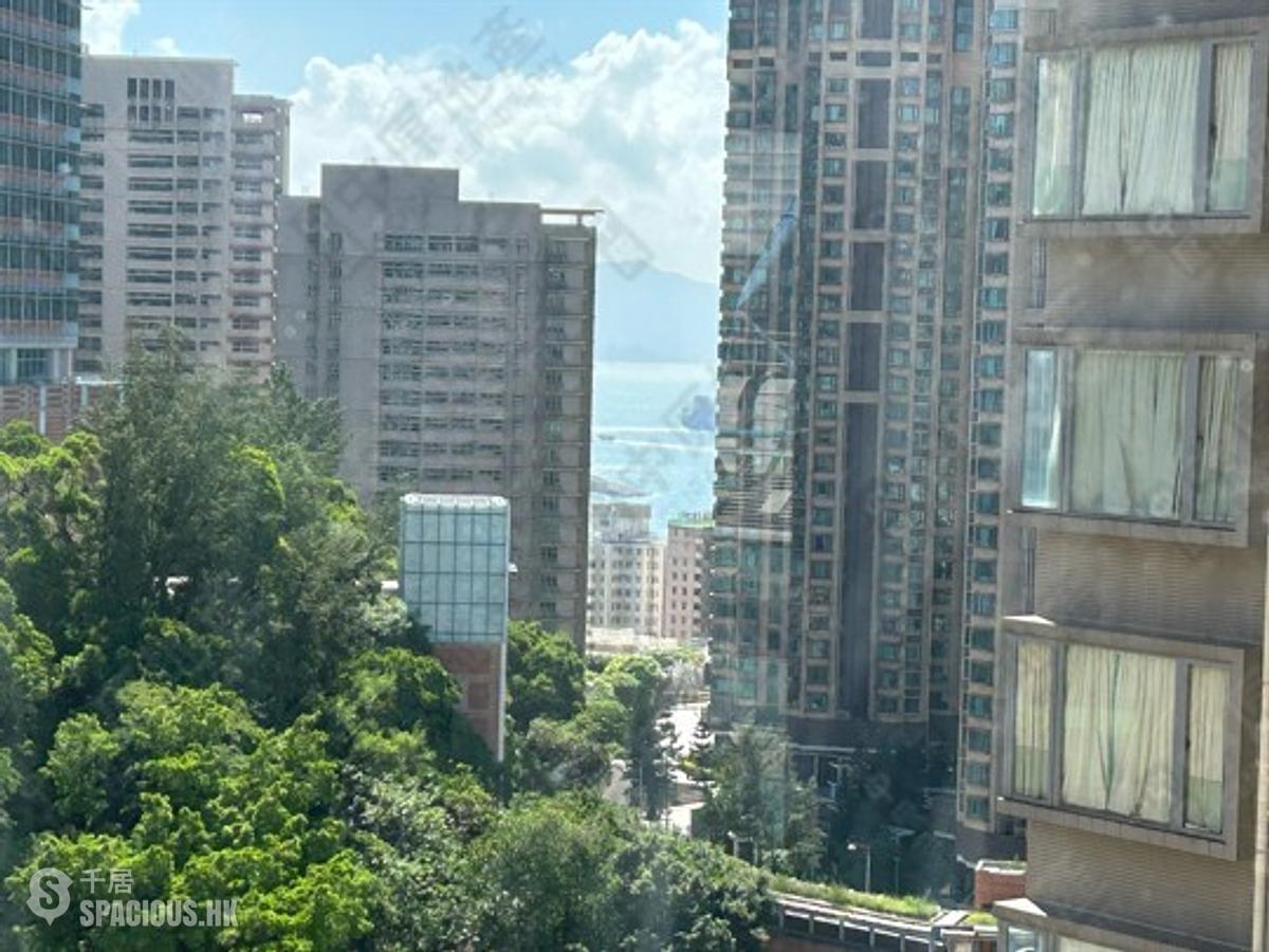 Shek Tong Tsui - Fairview Court 01