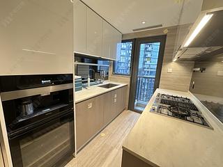 Wong Chuk Hang - The Southside Phase 1 Southland Tower 1A 04