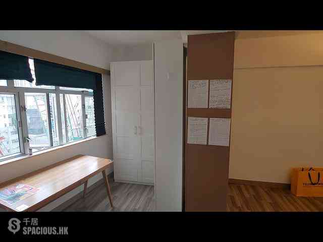 Central - 14, Gage Street 14