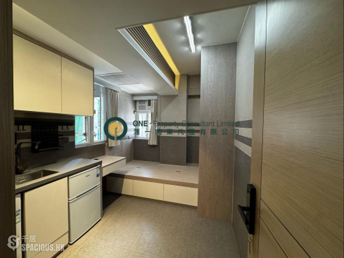 Sheung Wan - Tai Fat Building 01