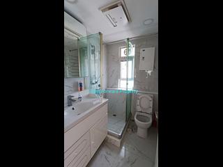 Pok Fu Lam - Baguio Villa Block 38 09